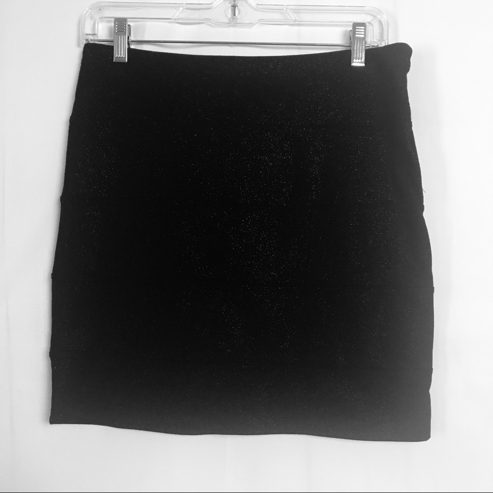 Rock & Republic Skirt Small Black Gold Metallic